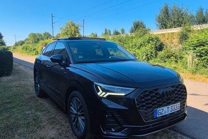 Audi Q3 173.000 km 24.490 &euro; Kammeltal 89358