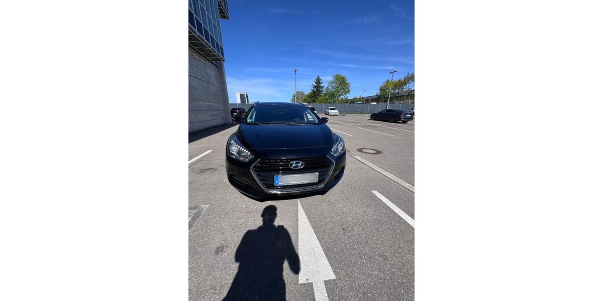 Hyundai i40 132.000 km 7.500 &euro; Neu-Ulm 89231