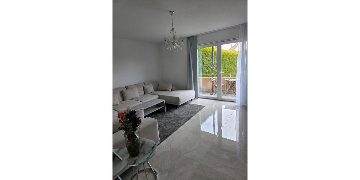 Erdgeschoßwohnung Vöhringen - 3 Zimmer, 70 m&sup2;, 245.000&euro; | Angebot:25980052