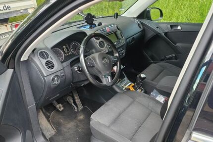 VW Tiguan 158.850 km 5.595 &euro; Ulm 89073
