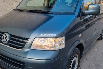 VW T5 Multivan 208.335 km 10.990 &euro; Weißenhorn 89264