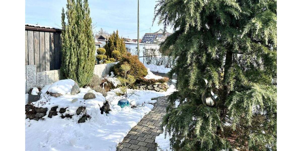 Reihenmittelhaus Pfaffenhofen an der Roth Diepertshofen - 5 Zimmer, 129 m&sup2;, 397.000&euro; | Angebot:25742061