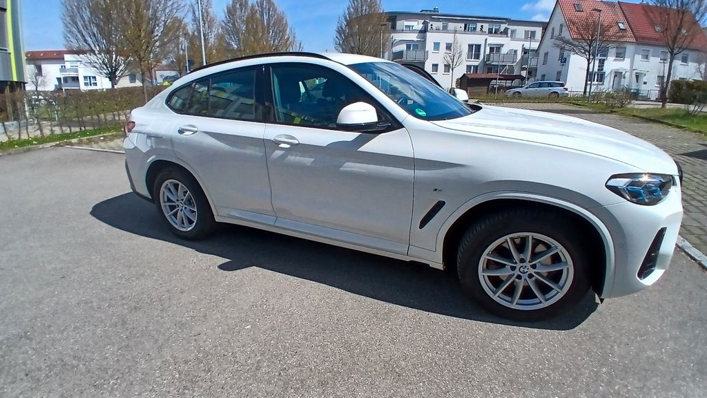 BMW X4 34.800 km 51.490 &euro; Laupheim 88471