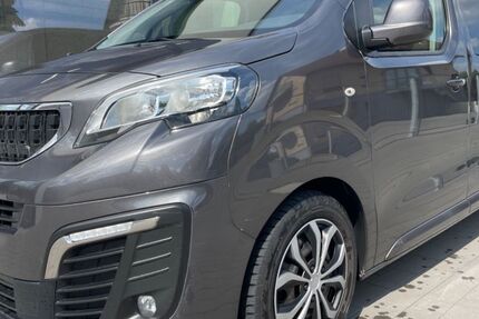 Peugeot Traveller 370.956 km 8.490 &euro; Neu-Ulm Burlafingen 89233