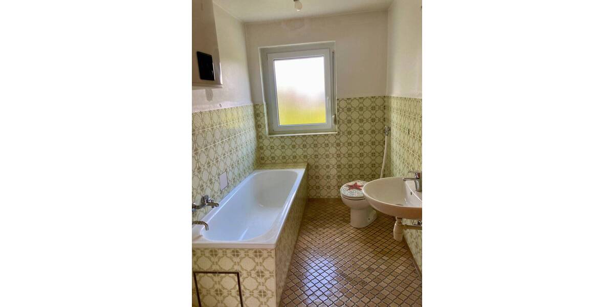 Etagenwohnung Unterroth - 4 Zimmer, 105 m&sup2;, 750&euro; | Angebot:26274080