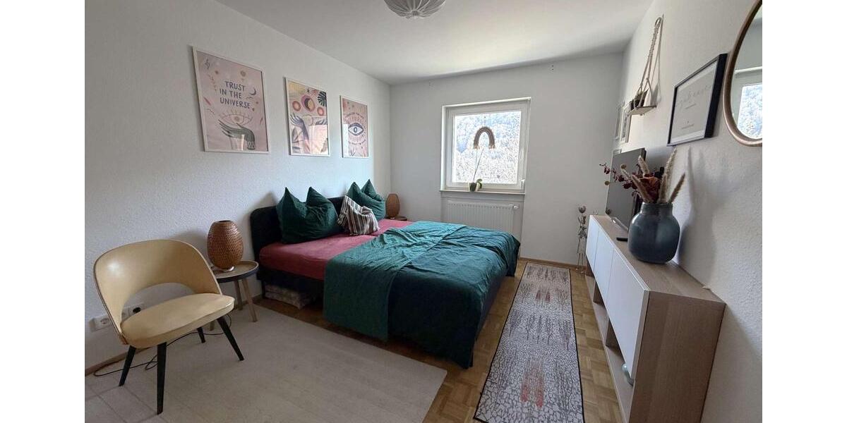 Maisonettenwohnung Blaubeuren - 6.5 Zimmer, 187 m&sup2;, 2.000&euro; | Angebot:24625254