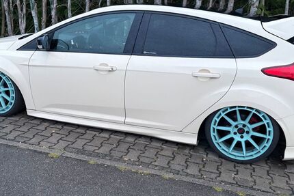 Ford Focus 76.500 km 15.100 &euro; Herbrechtingen 89542