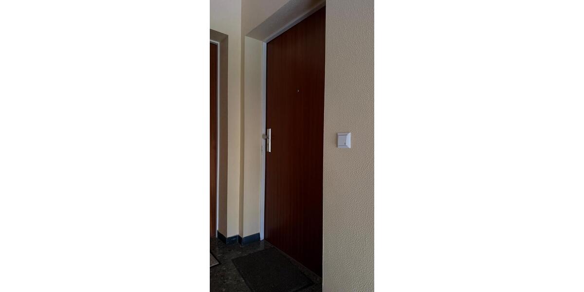 Etagenwohnung Neu-Ulm Ludwigsfeld - 3 Zimmer, 80 m&sup2;, 1.330&euro; | Angebot:25648872