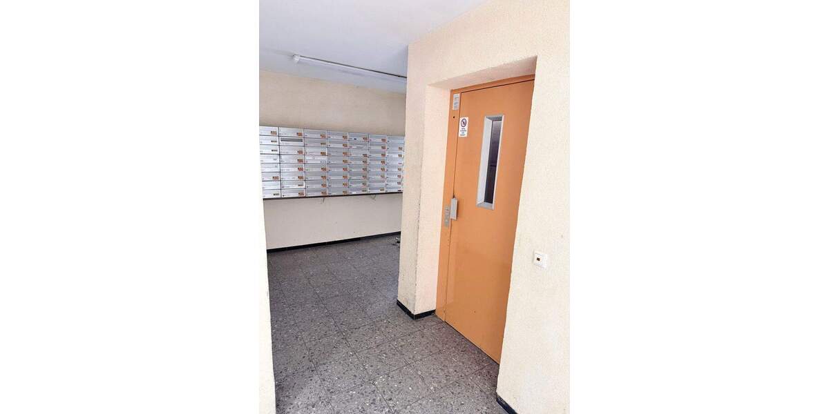 Etagenwohnung Neu-Ulm Stadtmitte - 2 Zimmer, 60 m&sup2;, 255.000&euro; | Angebot:25780301