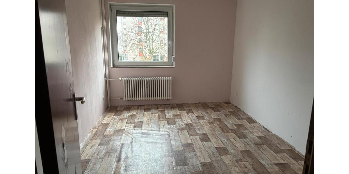 Etagenwohnung Ulm Söflingen - 4 Zimmer, 105 m&sup2;, 590&euro; | Angebot:25378382