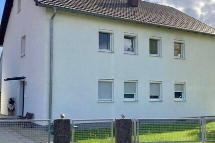 Wohnung Unterroth - 4 Zimmer, 105 m&sup2;, 750&euro; | Angebot:26274080