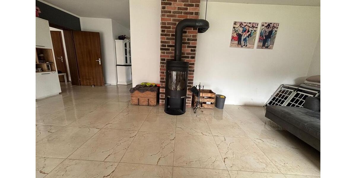 Einfamilienhaus Vöhringen - 5 Zimmer, 150 m&sup2;, 1.700&euro; | Angebot:26581262