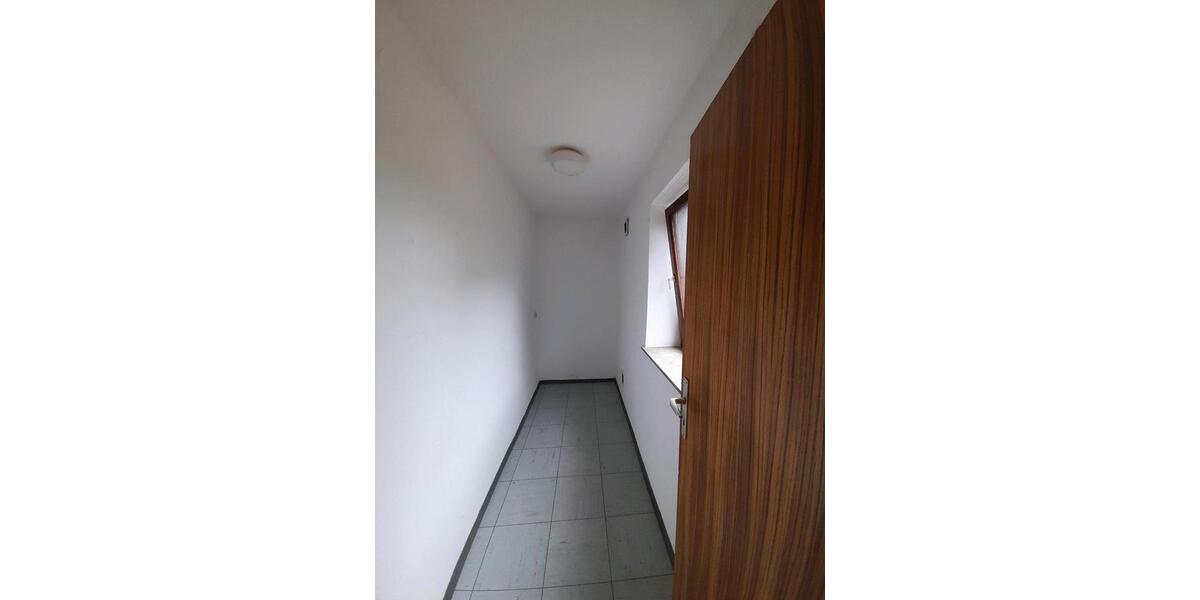 Erdgeschoßwohnung Achstetten - 4 Zimmer, 104 m&sup2;, 1.180&euro; | Angebot:25547147