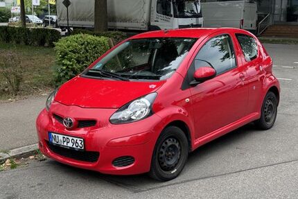 Toyota Aygo (X) 135.000 km 1.999 &euro; Neu-Ulm 89231