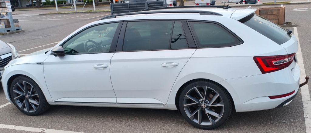 Skoda Superb 98.600 km 22.600 &euro; Neu-Ulm 89233
