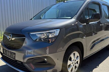 Opel Combo Life 42.000 km 18.900 &euro; Ulm 89075