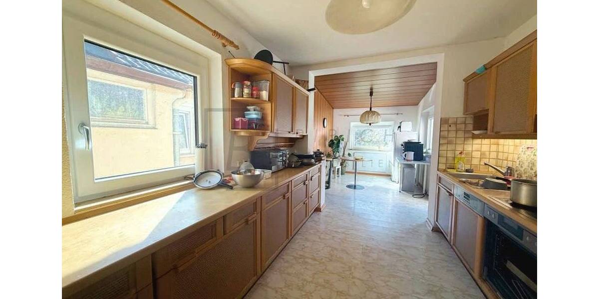 Mehrfamilienhaus, Wohnhaus Neu-Ulm Stadtmitte - 9 Zimmer, 260 m&sup2;, 1.040.000&euro; | Angebot:25702925