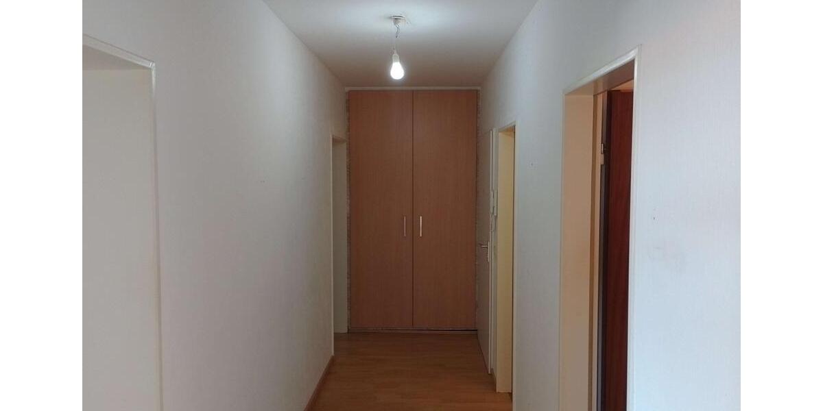 Etagenwohnung Neu-Ulm Burlafingen - 3 Zimmer, 77 m&sup2;, 225.000&euro; | Angebot:26820616