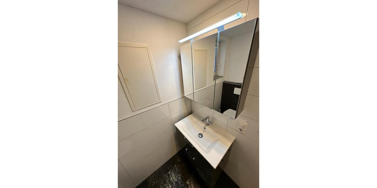 Hochparterre Schwendi - 1.5 Zimmer, 44 m&sup2;, 950&euro; | Angebot:25989304