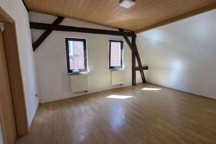 Wohnung Ulm Arbeitersiedlung Untere Bleiche - 4 Zimmer, 104 m&sup2;, 1.600&euro; | Angebot:26261562
