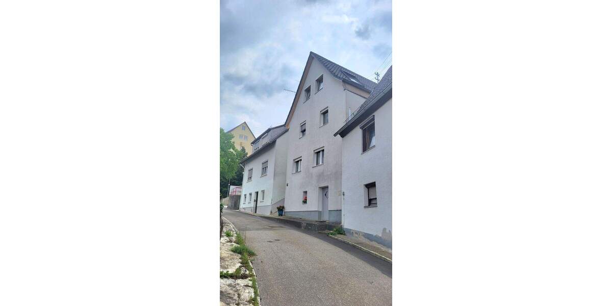 Doppelhaushälfte Langenau Albeck - 8 Zimmer, 137 m&sup2;, 290.000&euro; | Angebot:25769744