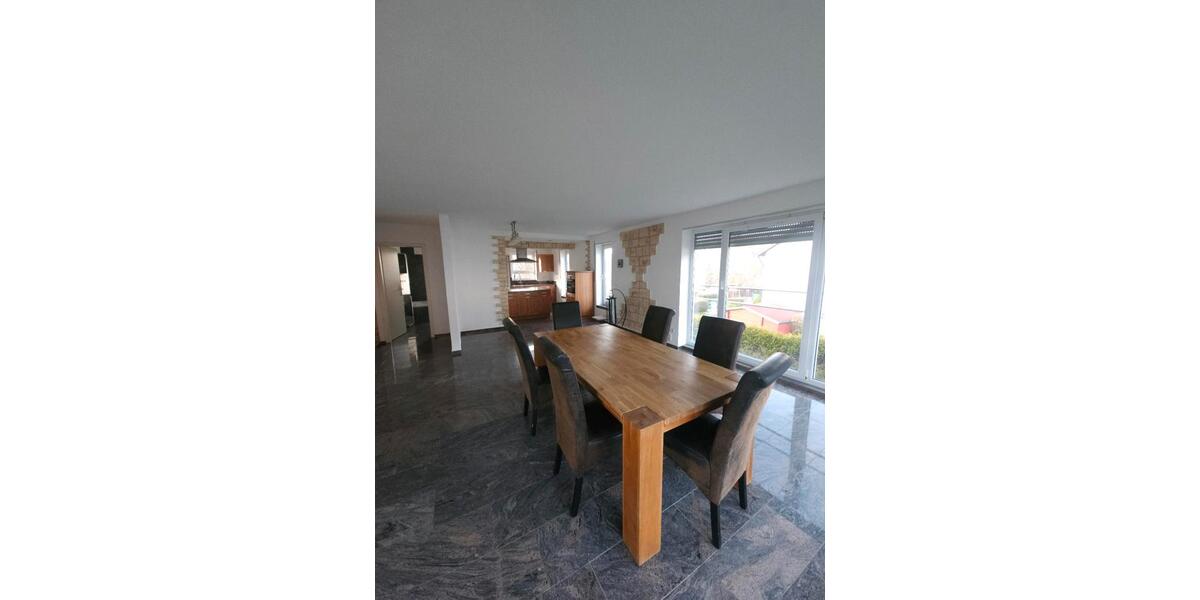 Etagenwohnung Ulm Obertalfingen - 4 Zimmer, 108 m&sup2;, 1.100&euro; | Angebot:26237127