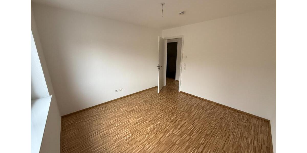 Erdgeschoßwohnung Illertissen - 3 Zimmer, 97 m&sup2;, 1.400&euro; | Angebot:25217469