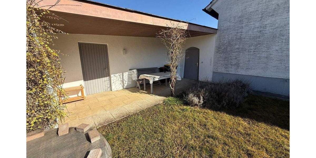 Einfamilienhaus Illertissen-Au Au - 6 Zimmer, 170 m&sup2;, 499.000&euro; | Angebot:25742835