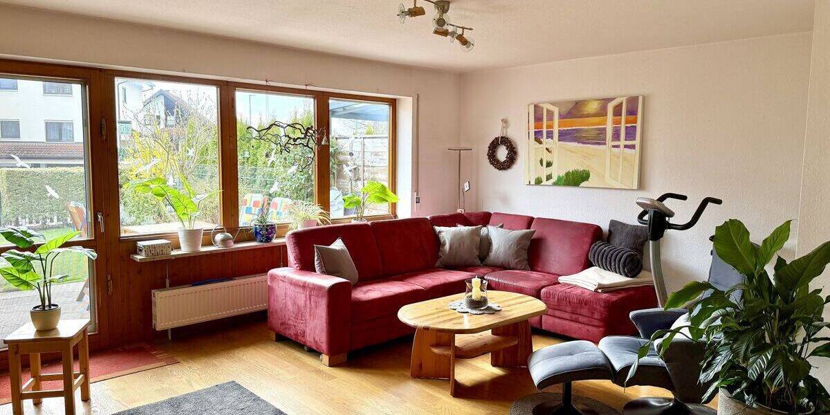 Reihenmittelhaus Weißenhorn - 4 Zimmer, 102 m&sup2;, 450.000&euro; | Angebot:26273150