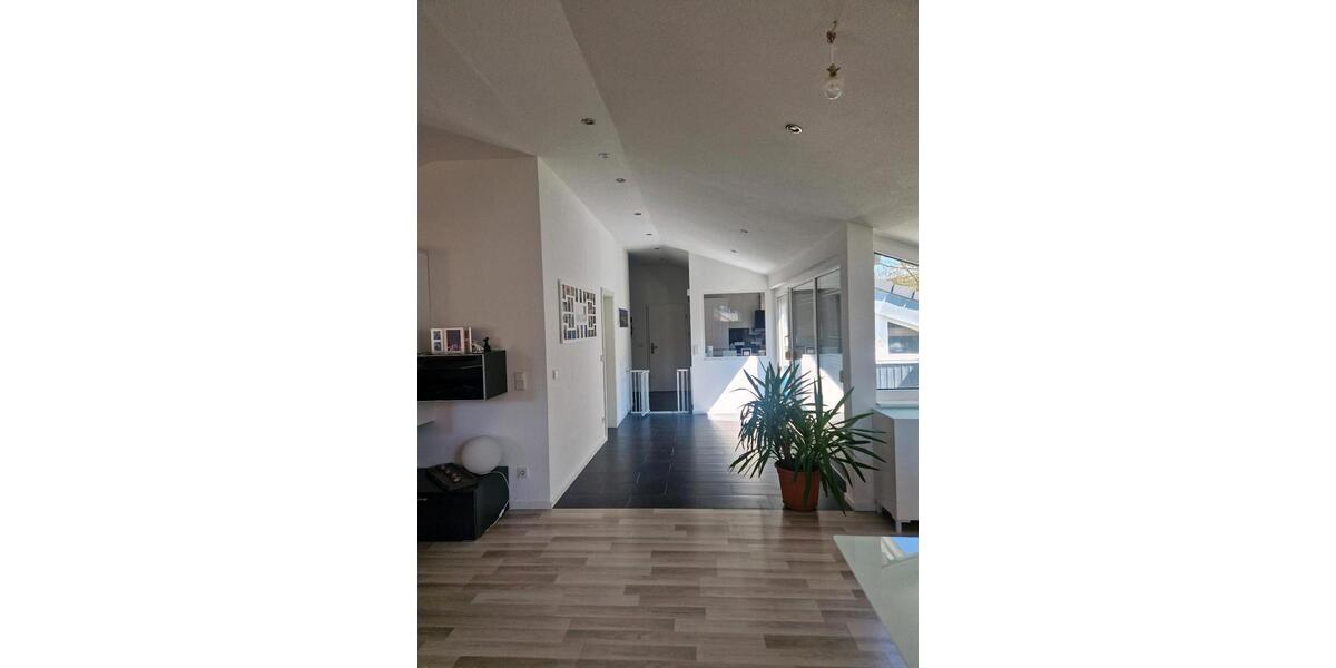 Dachgeschoßwohnung Geislingen an der Steige - 3 Zimmer, 85 m&sup2;, 308.000&euro; | Angebot:26197360