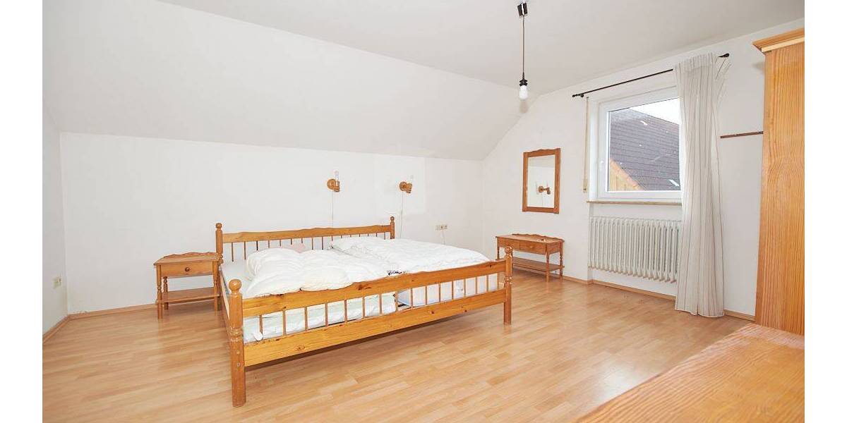 Mehrfamilienhaus, Wohnhaus Ehingen (Donau) Dächingen - 8 Zimmer, 256 m&sup2;, 350.000&euro; | Angebot:26204708