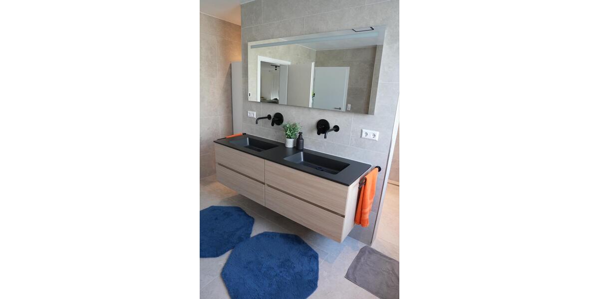 Erdgeschoßwohnung Senden - 5 Zimmer, 235 m&sup2;, 2.500&euro; | Angebot:25944330