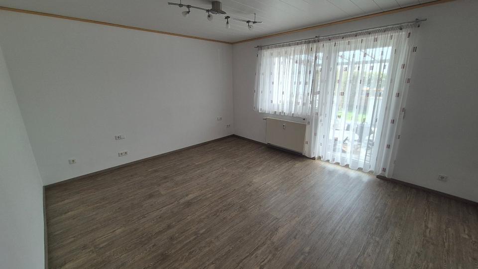 Erdgeschoßwohnung Senden - 3.5 Zimmer, 115 m&sup2;, 1.400&euro; | Angebot:26041346