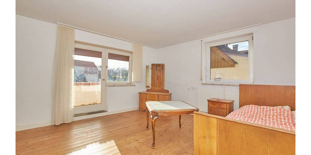 Mehrfamilienhaus, Wohnhaus Ehingen (Donau) Dächingen - 8 Zimmer, 256 m&sup2;, 350.000&euro; | Angebot:26204708