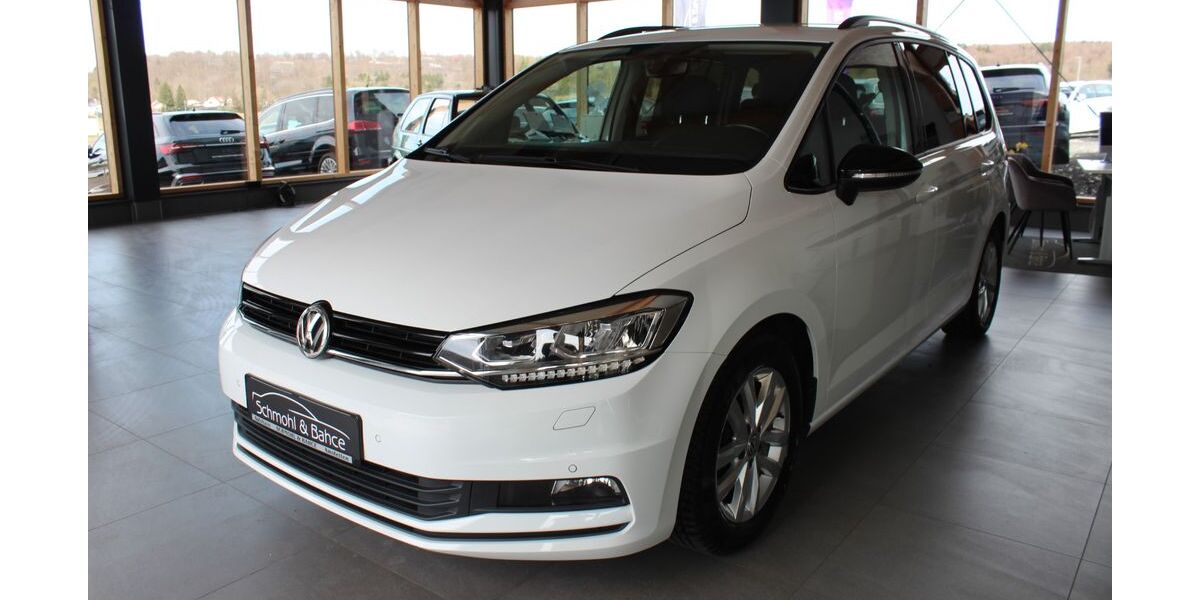 VW Touran 79.000 km 23.490 &euro; Amstetten 73340
