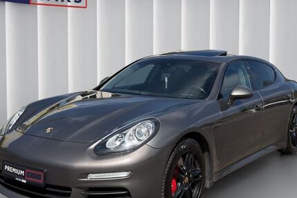 Porsche Panamera 225.563 km 27.490 &euro; Laupheim 88471