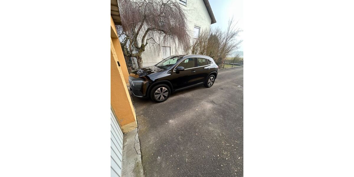 Mercedes-Benz EQA 155.000 km 22.300 &euro; Günzburg 89312