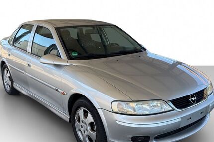 Opel Vectra 141.000 km 2.699 &euro; Ehingen 89574
