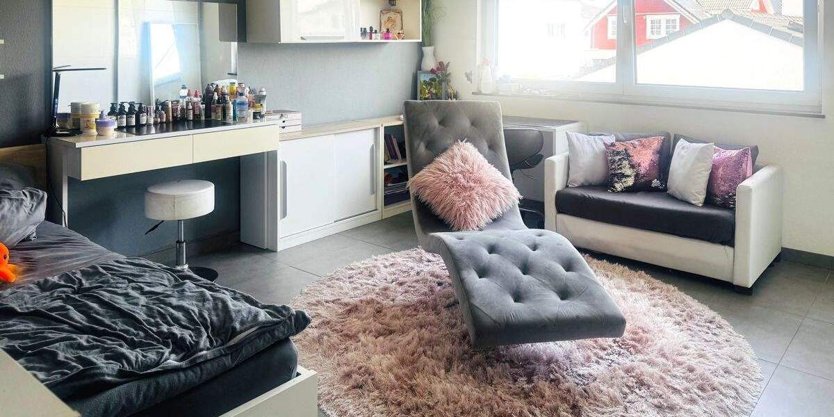 Einfamilienhaus Laupheim - 8 Zimmer, 255 m&sup2;, 1.199.000&euro; | Angebot:25693602