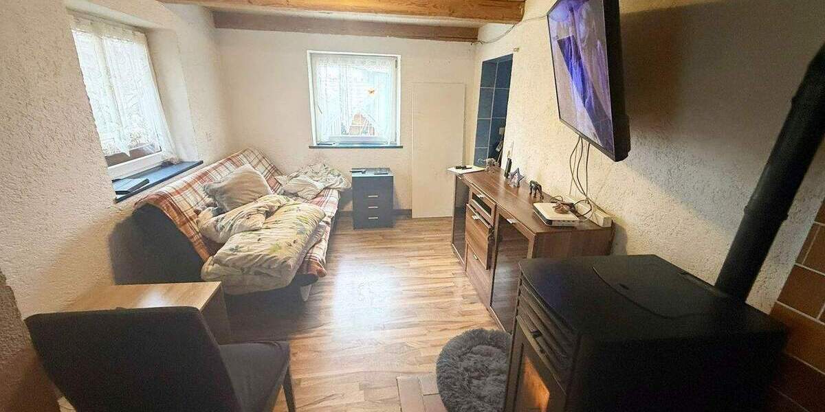 Einfamilienhaus Bubesheim - 4 Zimmer, 80 m&sup2;, 150.000&euro; | Angebot:25704504