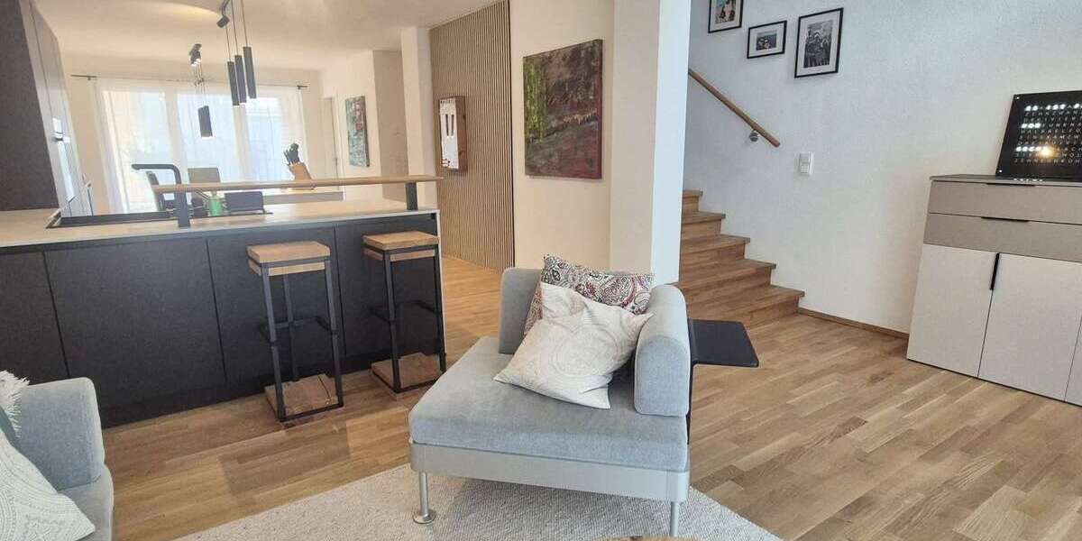 Etagenwohnung Ulm Söflingen - 4.5 Zimmer, 149 m&sup2;, 2.180&euro; | Angebot:27339597