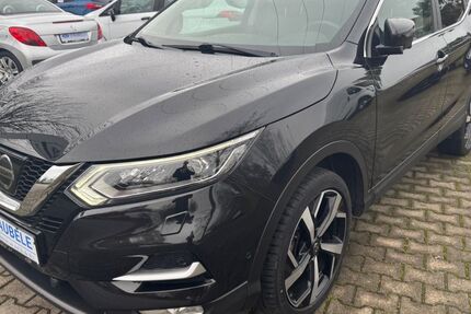 Nissan Qashqai 76.000 km 14.290 &euro; Pfaffenhofen 89284