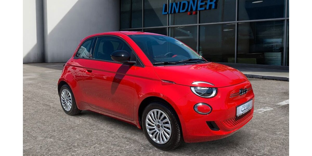 Fiat 500e 4.500 km 29.990 &euro; Illertissen 89257
