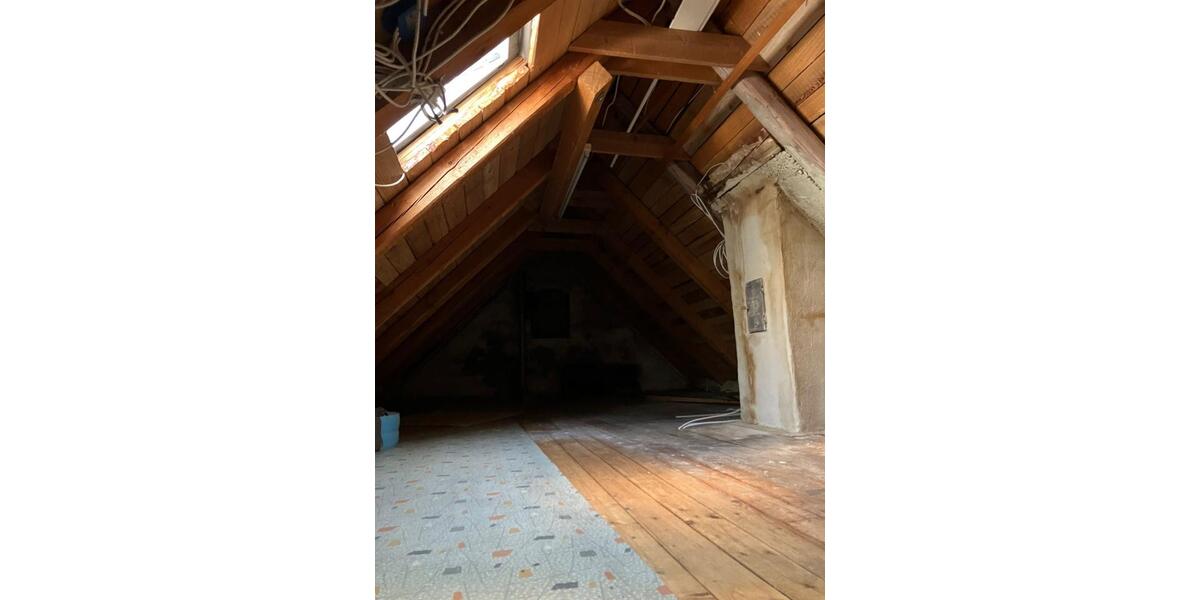 Reihenhaus Laichingen - 9 Zimmer, 90 m&sup2;, 227.000&euro; | Angebot:26136529