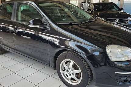 VW Jetta 243.000 km 2.790 &euro; Berghülen 89180