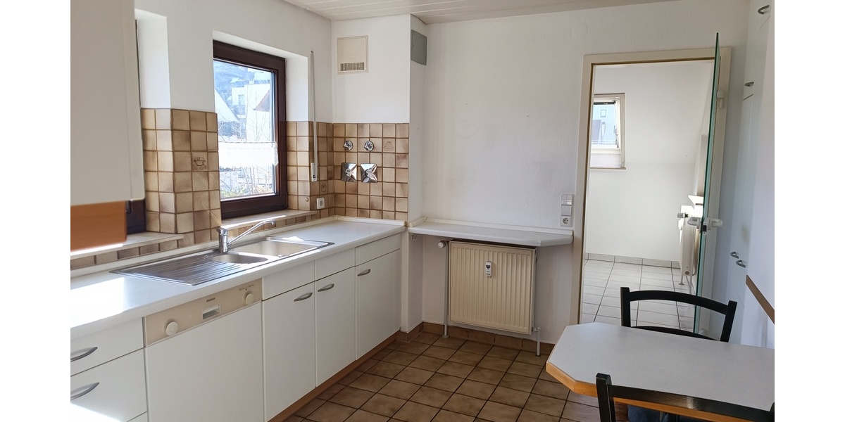 Helle u. ruhige 3,5-Zimmer-Wohnung mit Garage in zentraler Lage in Senden - 3.5 Senden | Angebot:25365255