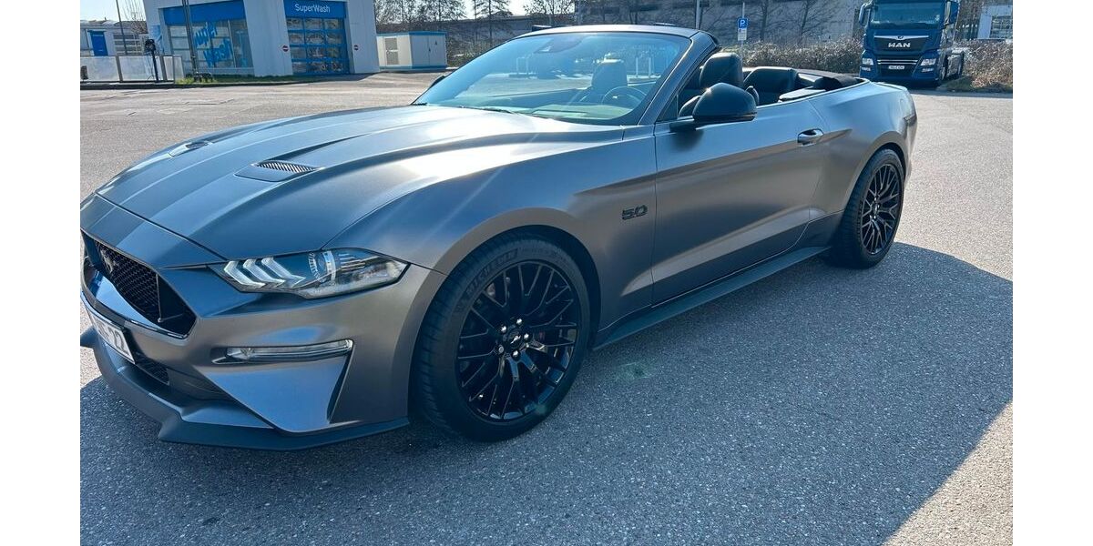 Ford Mustang 15.700 km 45.900 &euro; Laupheim 88471