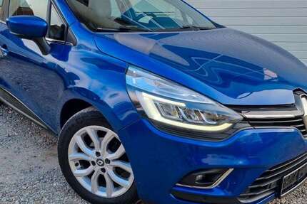 Renault Clio 142.210 km 9.999 &euro; Senden 89250