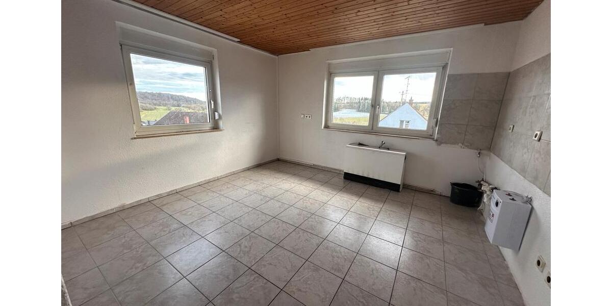 Etagenwohnung Lonsee - 4 Zimmer, 85 m&sup2;, 850&euro; | Angebot:25446983