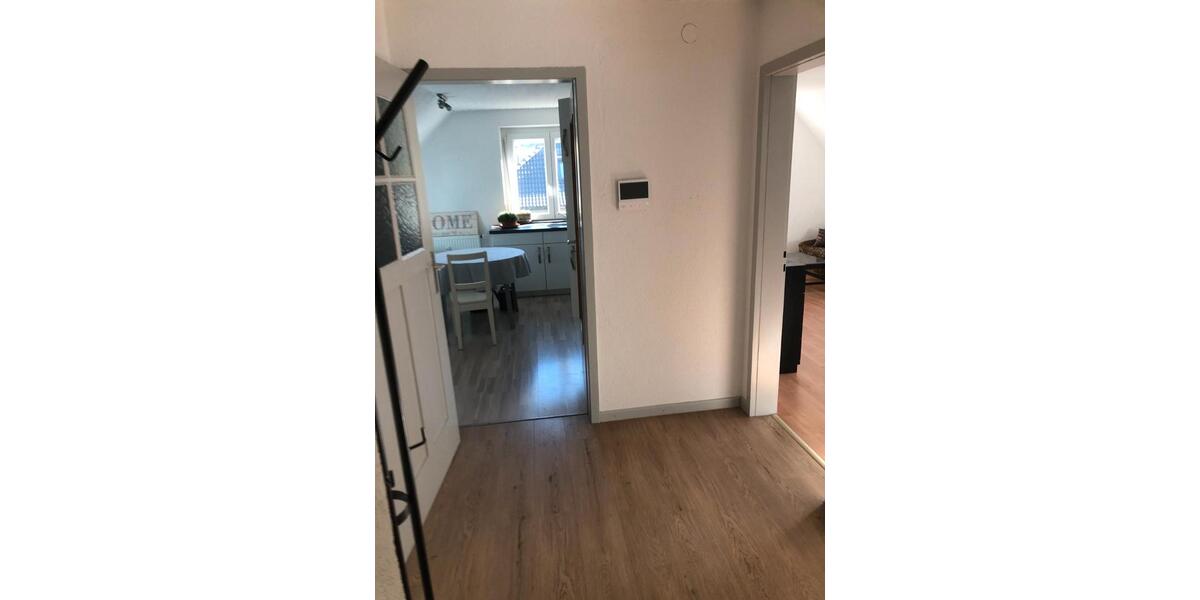 Dachgeschoßwohnung Blaustein - 2.5 Zimmer, 65 m&sup2;, 800&euro; | Angebot:26288227